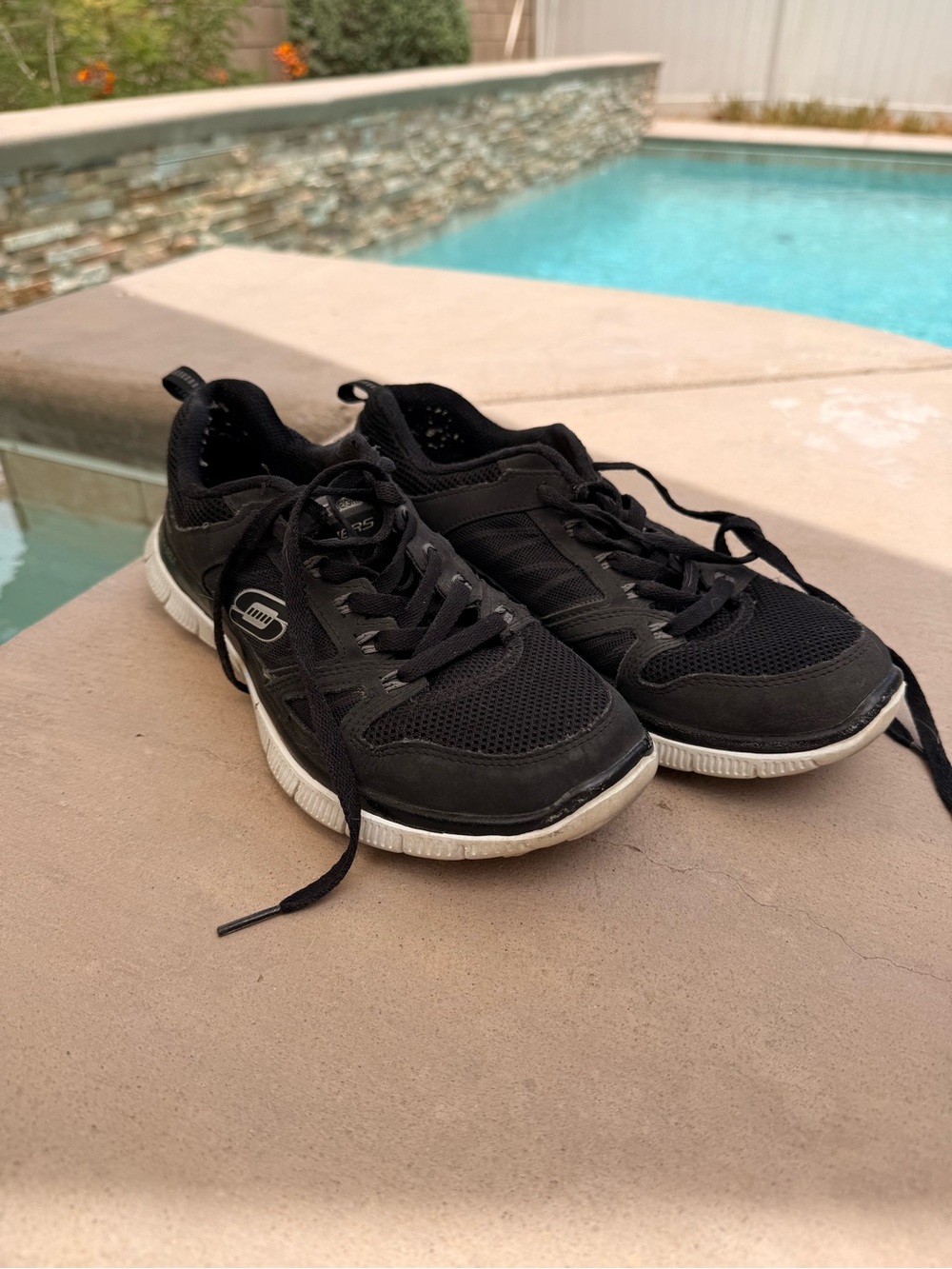 Skechers Black and White Women's Sneakers